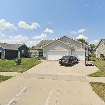 1660 49 Th St, Marion, IA 52302
