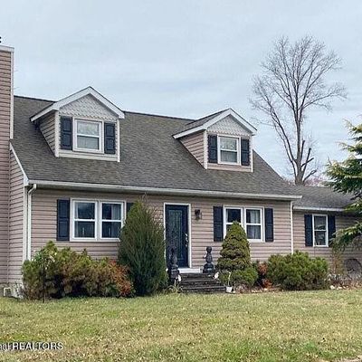 167 S Washington Dr, Pennsville, NJ 08070