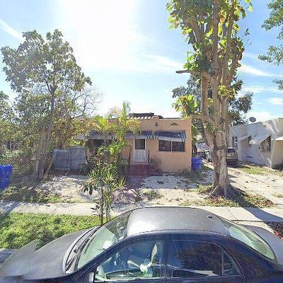 1670 Sw 11 Th Ter, Miami, FL 33135