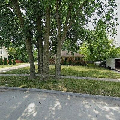 16981 Coral Gables St, Southfield, MI 48076