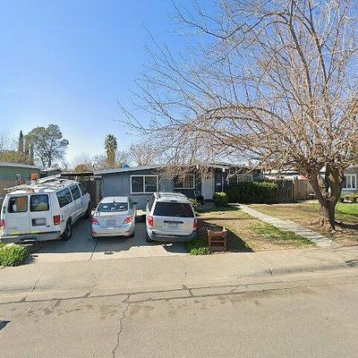 17 N Ashley Ave, Woodland, CA 95695