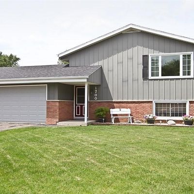 1700 N 18 Th Ave, West Bend, WI 53090