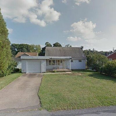 1703 Vanburen St, Aliquippa, PA 15001