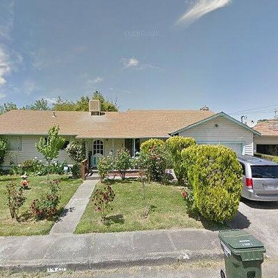 1425 N Forbes St, Lakeport, CA 95453