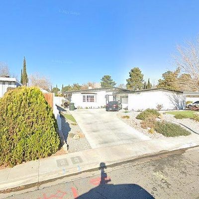 14268 Burning Tree Dr, Victorville, CA 92395