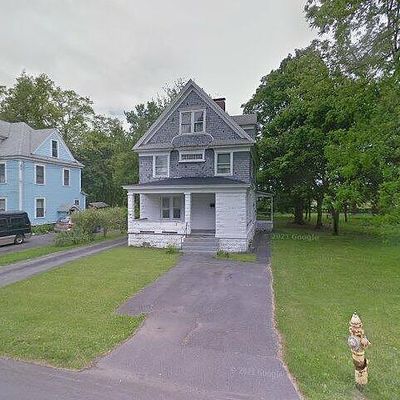 143 Milburn Dr, Syracuse, NY 13207