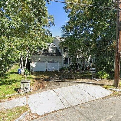 143 Stanton Ave, Auburndale, MA 02466