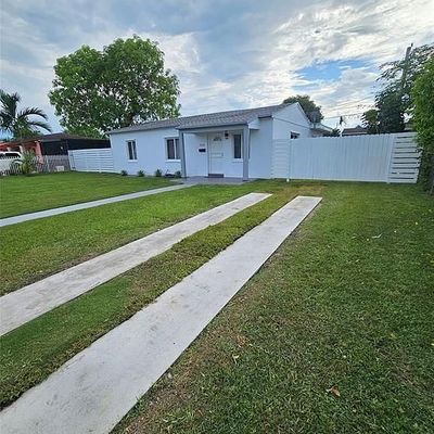 14680 Polk St, Miami, FL 33176