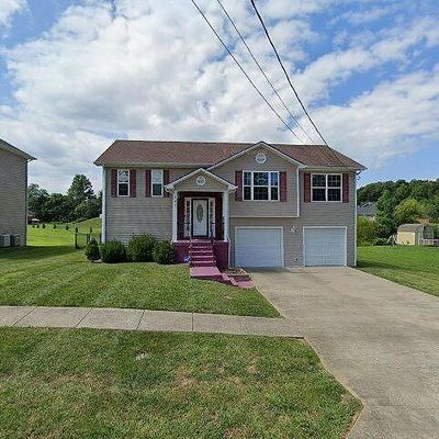 147 Boone Trce, Radcliff, KY 40160