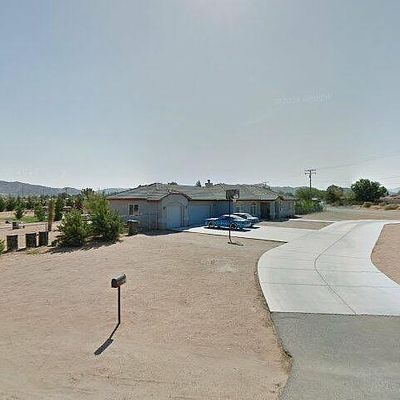 14915 Ramona Rd, Apple Valley, CA 92307