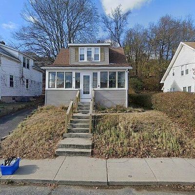 15 Francis Ave, Holyoke, MA 01040