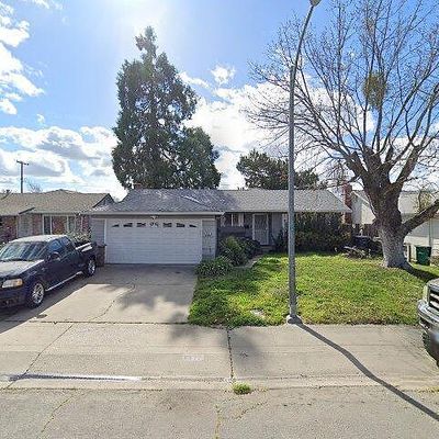 1512 Vista Dr, Lodi, CA 95242