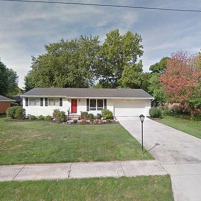 1521 Linwood Dr, Bucyrus, OH 44820