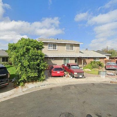 18930 Cantara St, Reseda, CA 91335