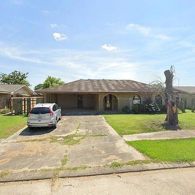 19 Mary Hughes Cir, Houma, LA 70363