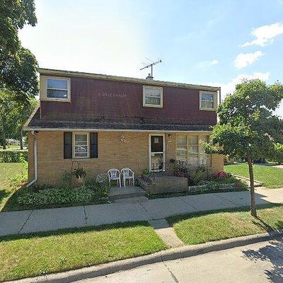 1901 W Sheridan Ave, Milwaukee, WI 53209