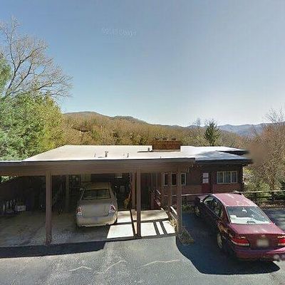 192 Rolling Dr, Waynesville, NC 28786