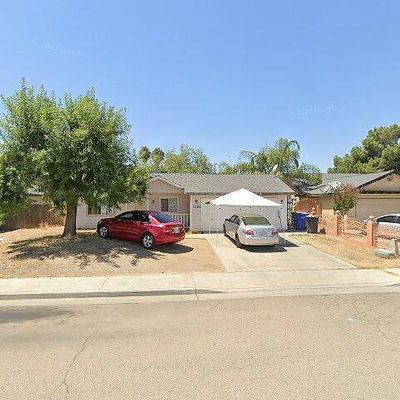 1953 Kimberly Ave, Dinuba, CA 93618