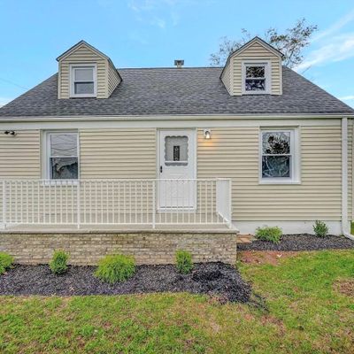 2 Weber Rd, North Brunswick, NJ 08902