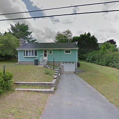 20 Louise Ave, Methuen, MA 01844