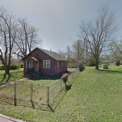 2004 W 15 Th St, Joplin, MO 64801