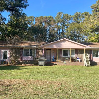 201 Stratford Rd, Havelock, NC 28532