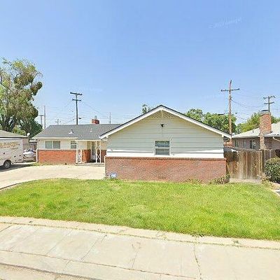 2011 Joaquin St, Modesto, CA 95350