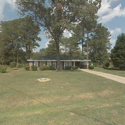 202 Lorease Dr, Dudley, NC 28333