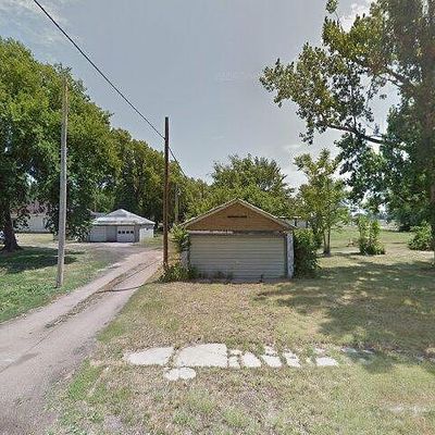 202 N B St, Edgar, NE 68935