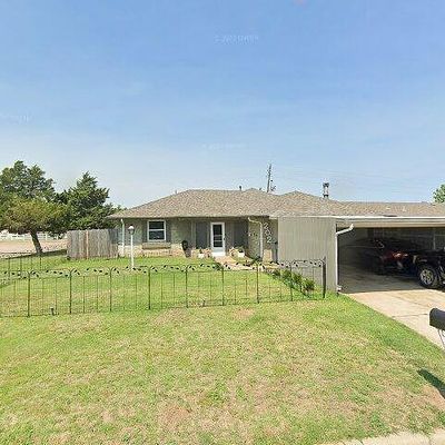 202 Se Surrey Pl, Lawton, OK 73501