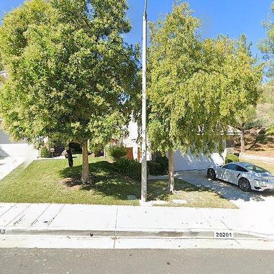 20201 Gilbert Dr, Canyon Country, CA 91351