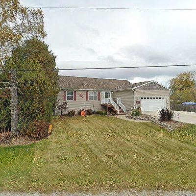 2021 Hawthorne Ave, Two Rivers, WI 54241