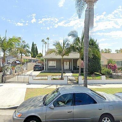 2027 S Broadway, Santa Ana, CA 92707