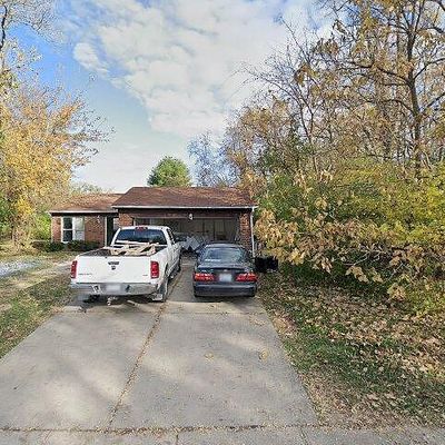 2028 Highland Ave, College Hl, OH 45224