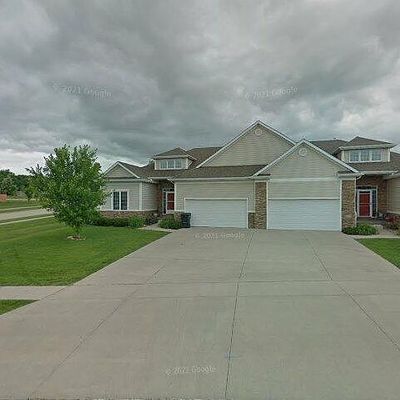 2035 Copper Wynd Ct, Pleasant Hill, IA 50327