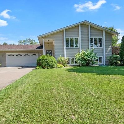 20353 Jewel Ave N, Forest Lake, MN 55025