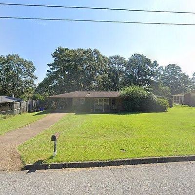 204 Cardinal Ln, Enterprise, AL 36330