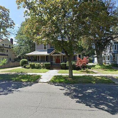 204 Forest Park Ave, Springfield, MA 01108