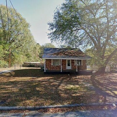 204 Independence Ave, Laurens, SC 29360