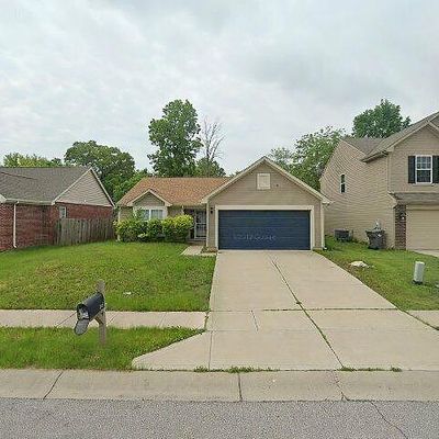 205 Meridian Gardens Ln, Indianapolis, IN 46227