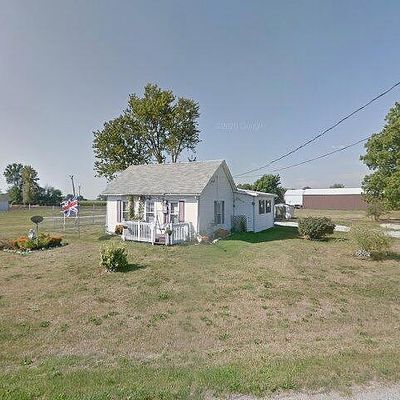 205 S Angle St, Brighton, IA 52540