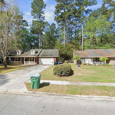 205 Woodbury Ln, Rincon, GA 31326