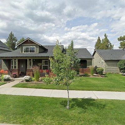 20628 Couples Ln, Bend, OR 97702