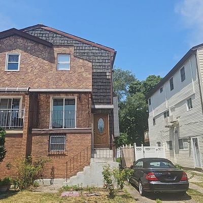 207 Ada Dr, Staten Island, NY 10314