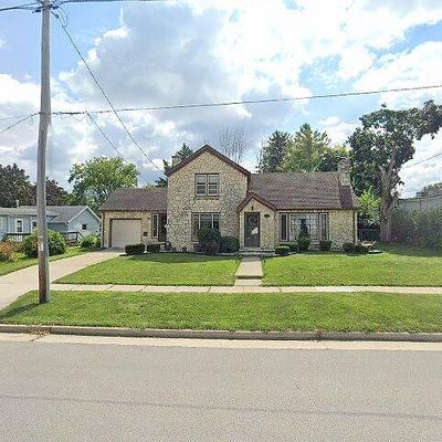 207 Field St, Mukwonago, WI 53149