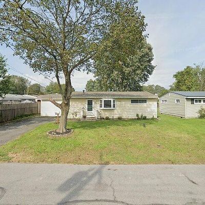 207 Mohawk Dr, Syracuse, NY 13211