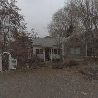 207 W 7 Th St, The Dalles, OR 97058