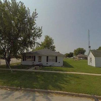 207 W Hamilton St, Odell, IL 60460