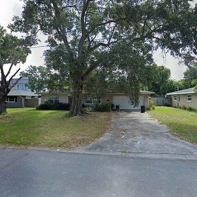 1723 Cypress Ave, Belleair, FL 33756