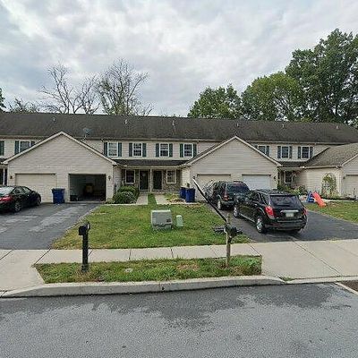 1760 Lakeside Dr, Middletown, PA 17057